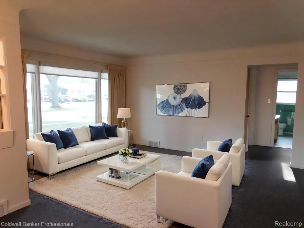 1527 Hazel Birmingham City, MI 48009