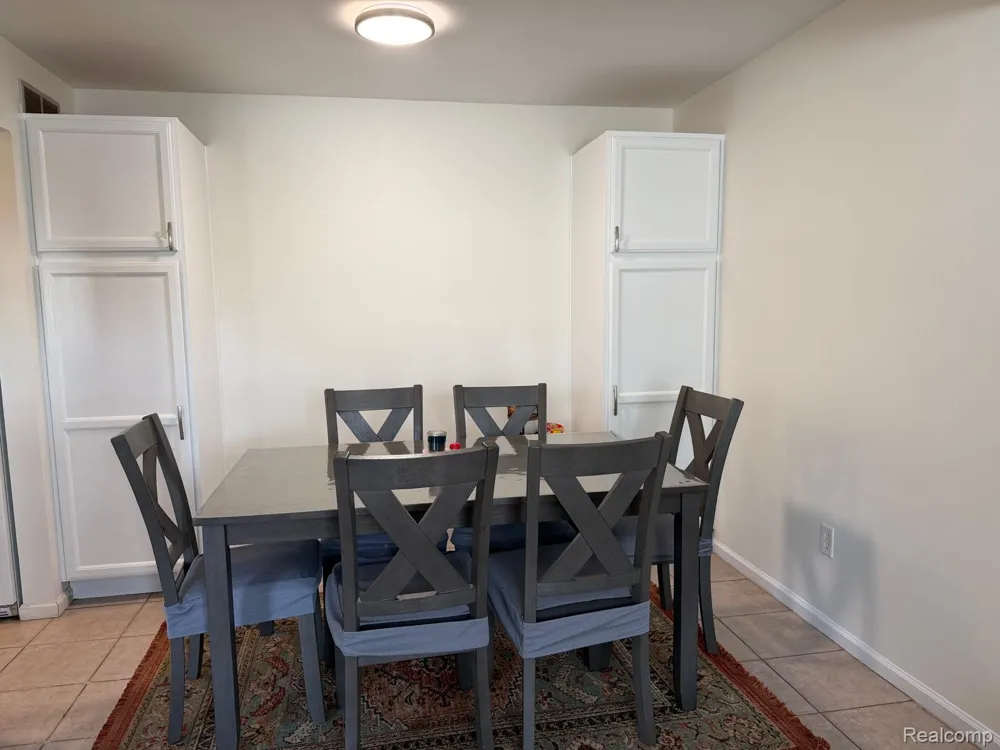 6905 Harvard Lane Canton Charter Township, MI 48187