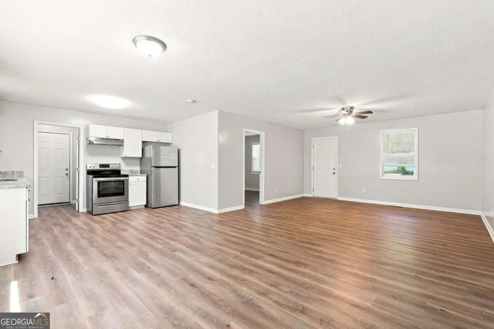 715 W Creek CIR Monroe, GA 30655