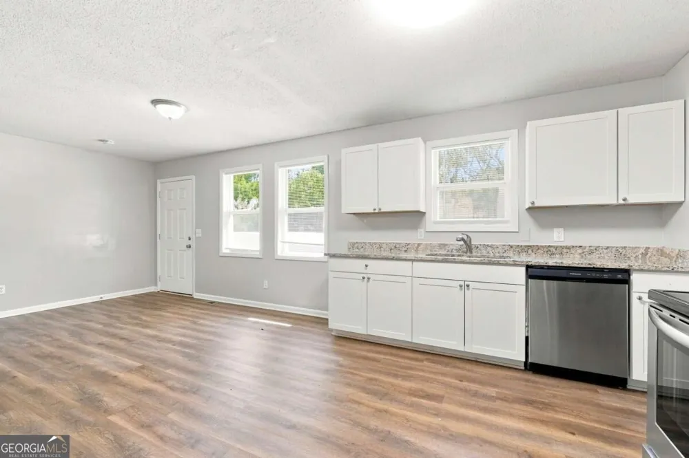 715 W Creek CIR Monroe, GA 30655