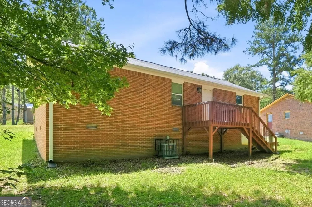715 W Creek CIR Monroe, GA 30655
