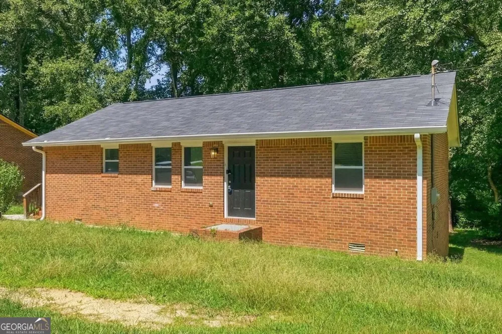 715 W Creek CIR Monroe, GA 30655