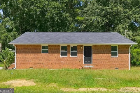 715 W Creek CIR