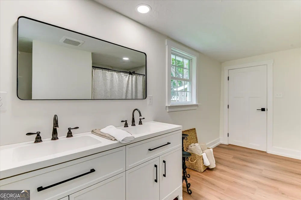 284 Elm ST Lincolnton, GA 30817