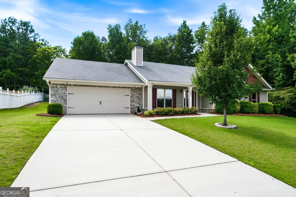 281 Petal Creek LN Jefferson, GA 30549