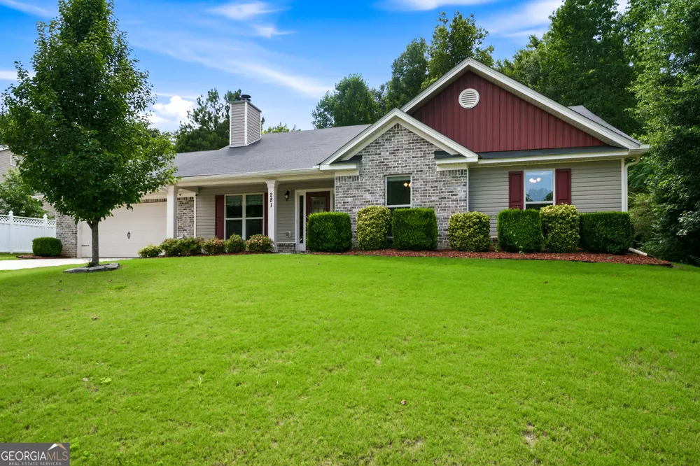 281 Petal Creek LN Jefferson, GA 30549