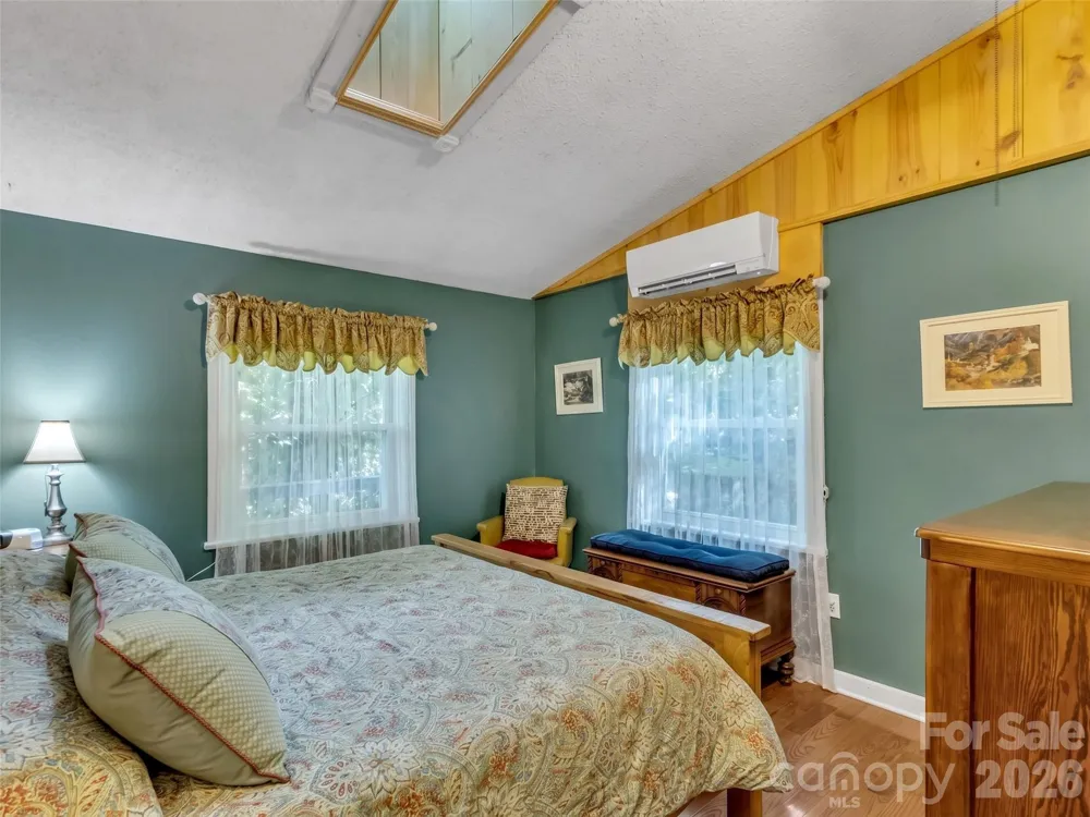 20 Seminole Drive Maggie Valley, NC 28751