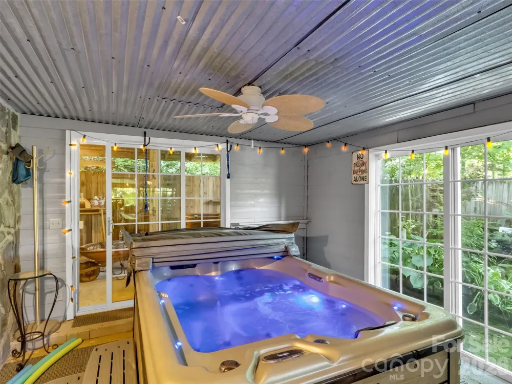 20 Seminole Drive Maggie Valley, NC 28751