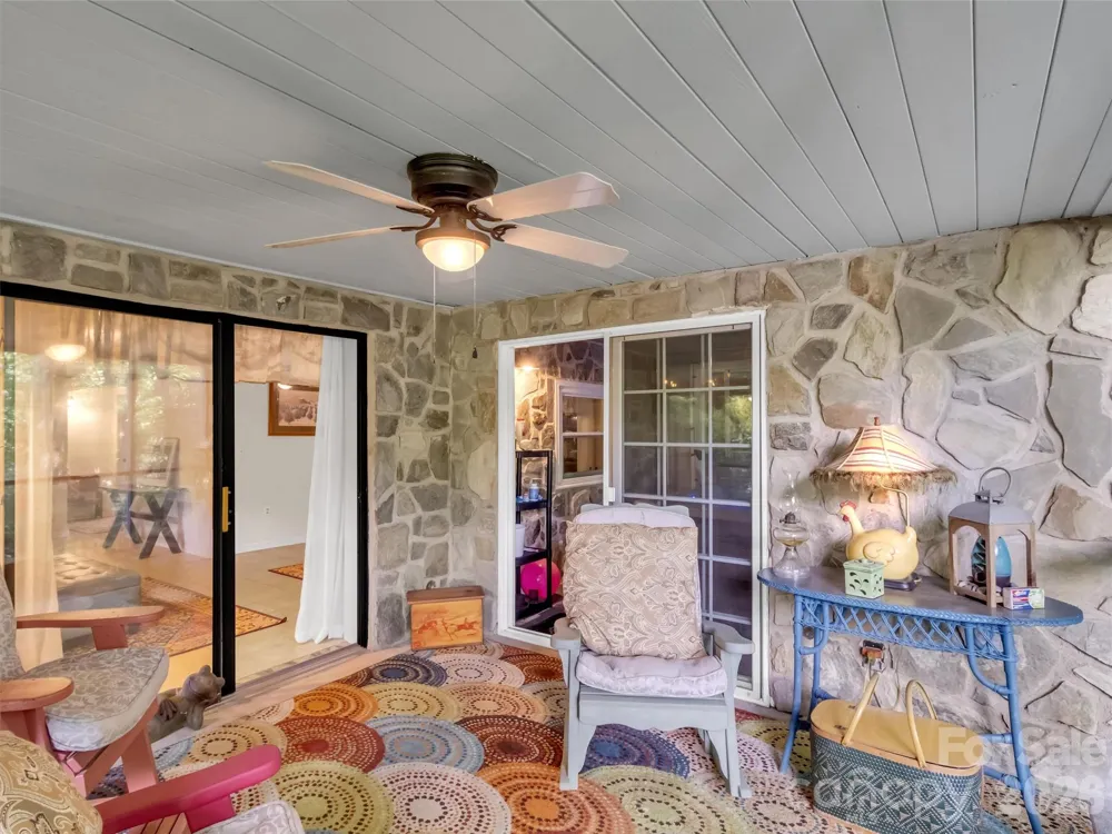 20 Seminole Drive Maggie Valley, NC 28751