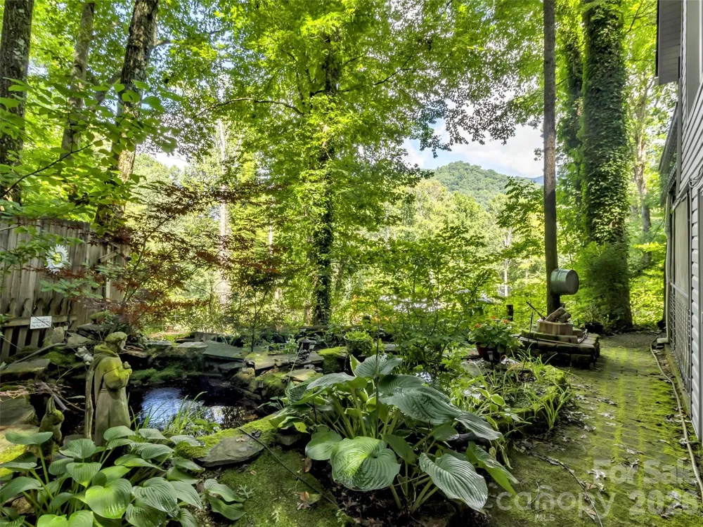 20 Seminole Drive Maggie Valley, NC 28751