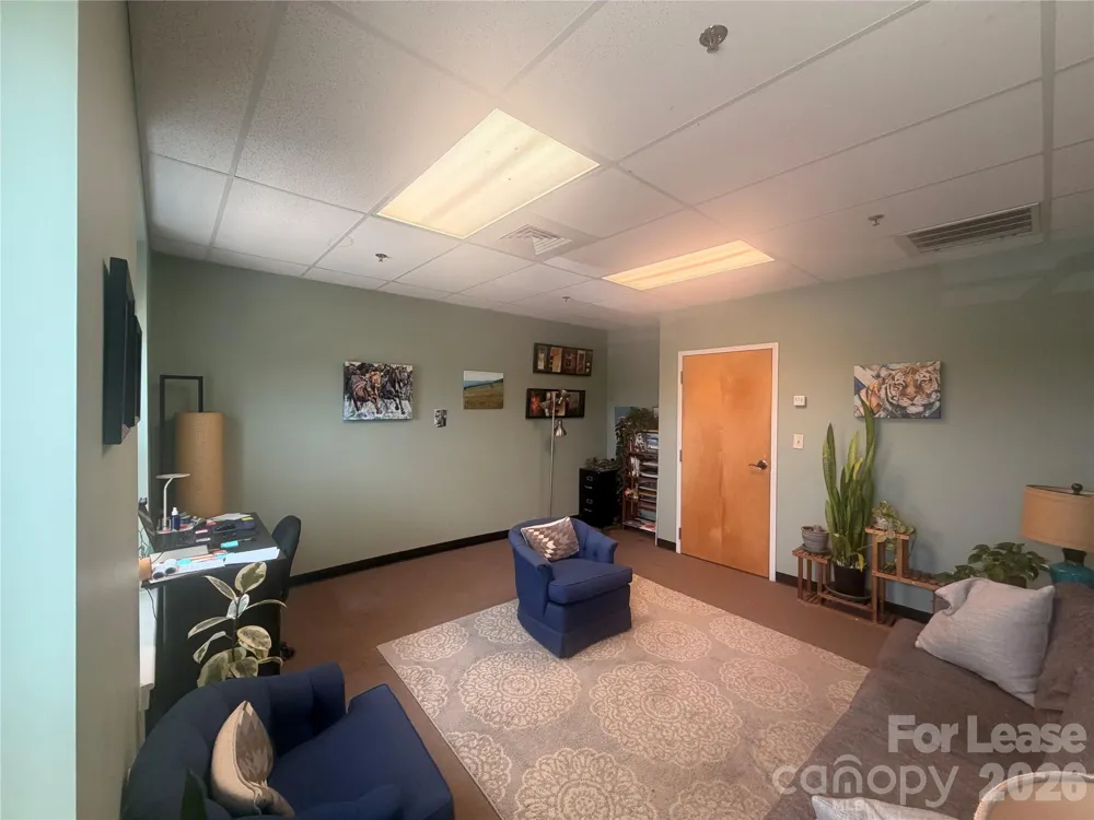 246 Union Square #306 Hickory, NC 28601