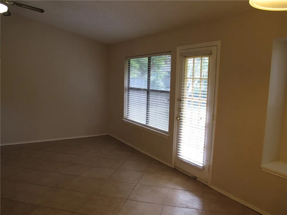 1301 Texas Oak Way Cedar Park, TX 78613
