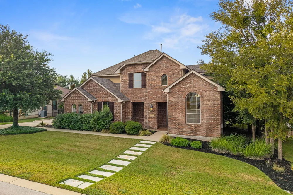 2201 Quarry Loop Leander, TX 78641