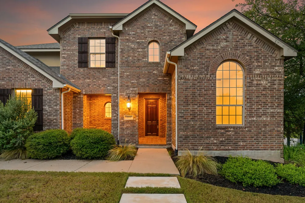 2201 Quarry Loop Leander, TX 78641