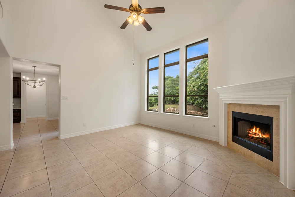 2201 Quarry Loop Leander, TX 78641