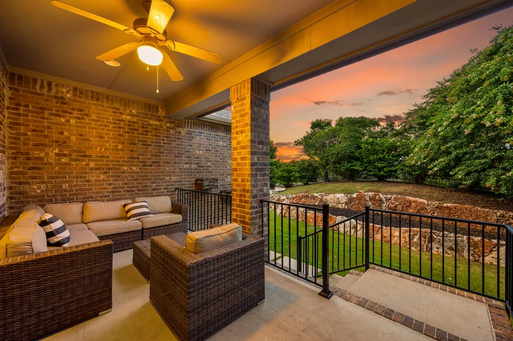 2201 Quarry Loop Leander, TX 78641