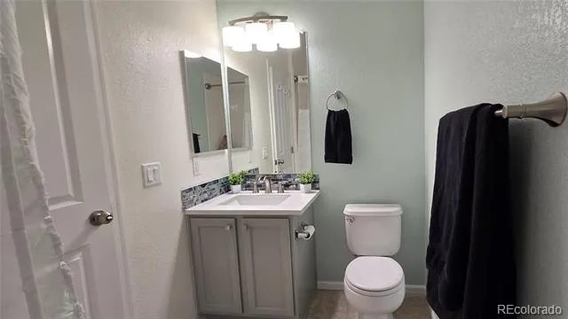 665 W Burgundy Street #A Highlands Ranch, CO 80129