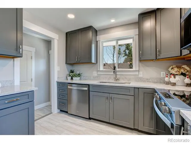 101 S Roosevelt Avenue Louisville, CO 80027