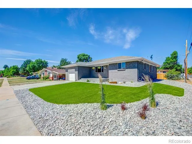 101 S Roosevelt Avenue Louisville, CO 80027