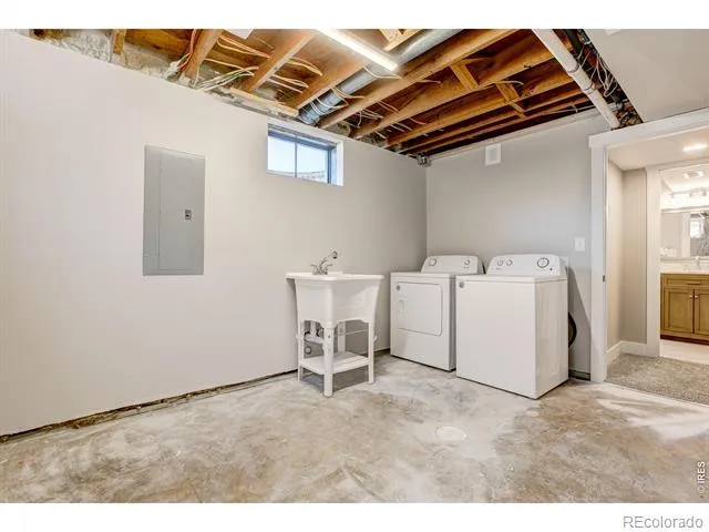 101 S Roosevelt Avenue Louisville, CO 80027