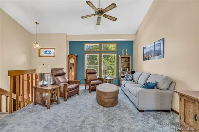 829 Buchanan Lane Longmont, CO 80504