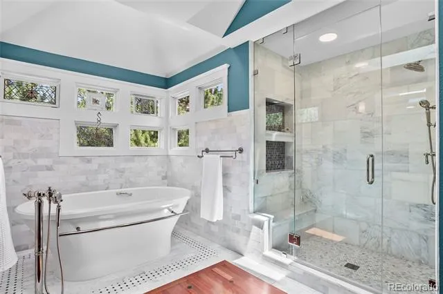 6369 Apache Drive Larkspur, CO 80118