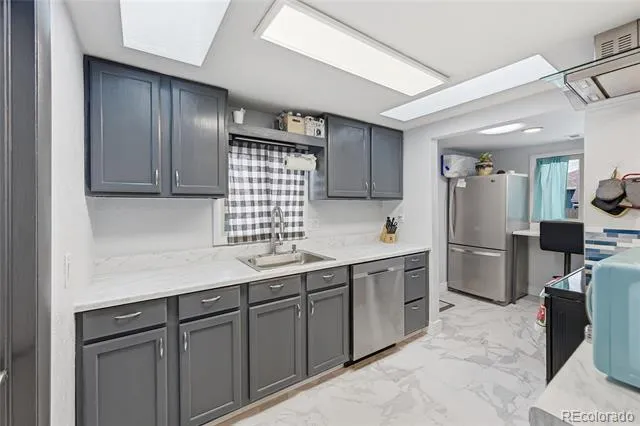 3460 S Canosa Court Englewood, CO 80110