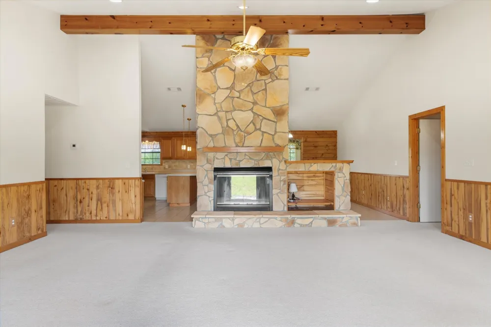 9150 State Highway 198 Canton, TX 75103