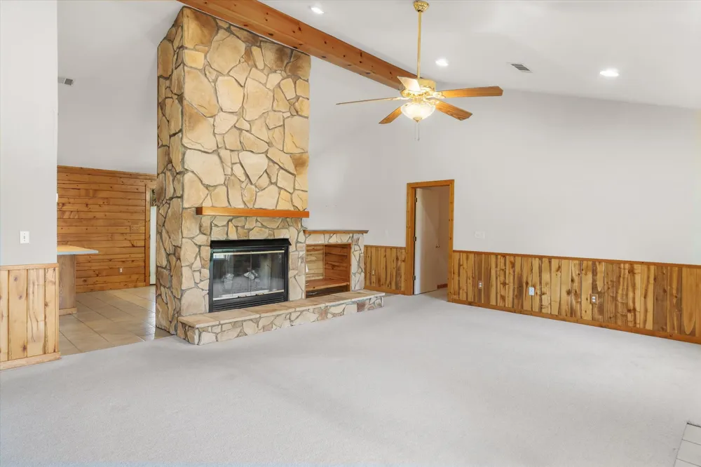 9150 State Highway 198 Canton, TX 75103