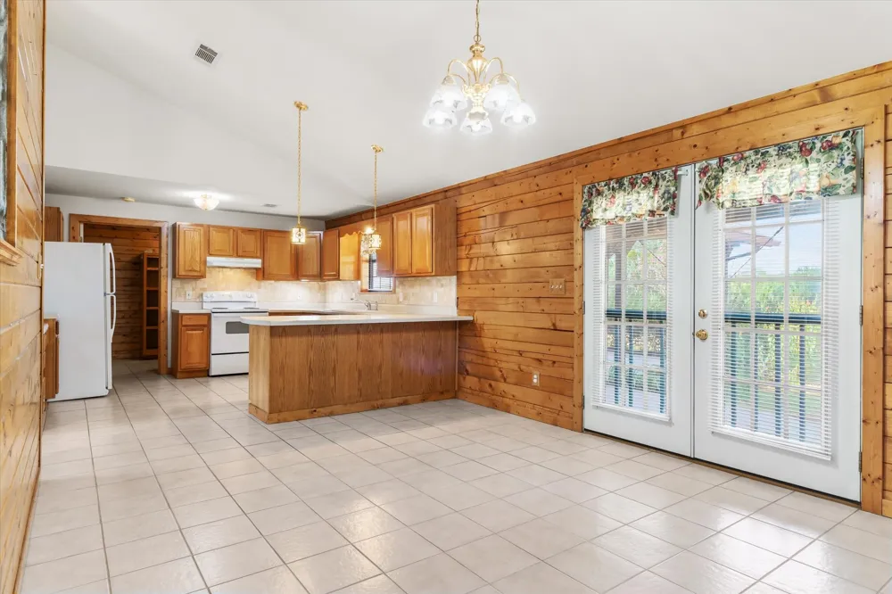 9150 State Highway 198 Canton, TX 75103