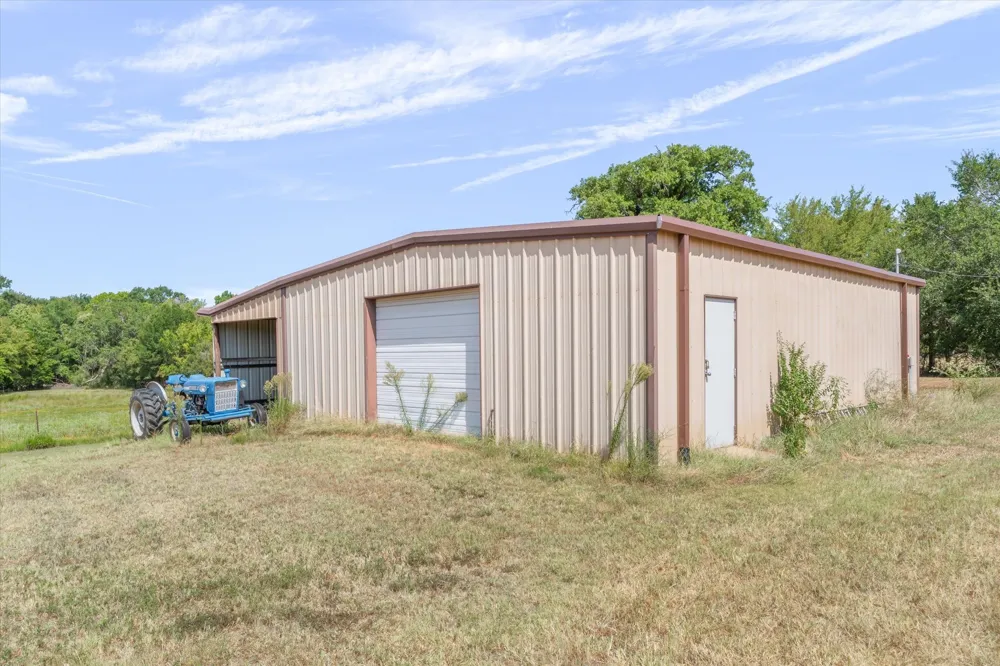 9150 State Highway 198 Canton, TX 75103