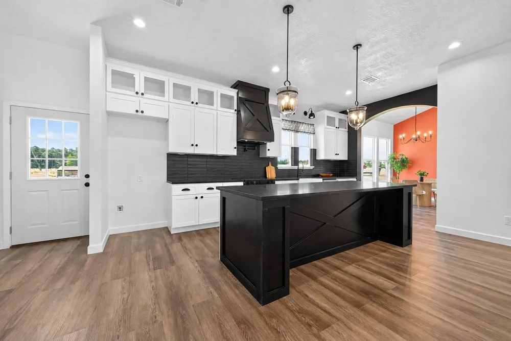 1118 Peter Pine Street Huffman, TX 77336
