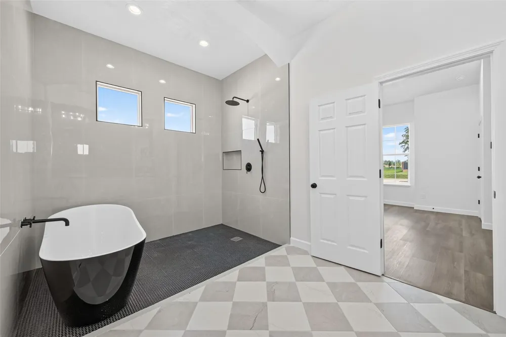 1118 Peter Pine Street Huffman, TX 77336