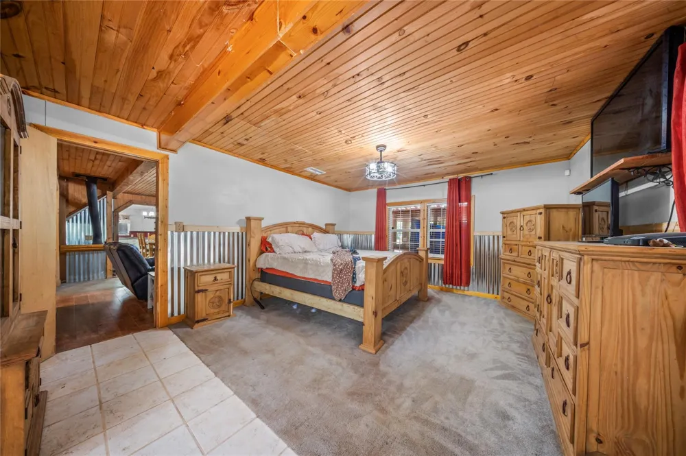 376 County Road 2008 Shelbyville, TX 75973