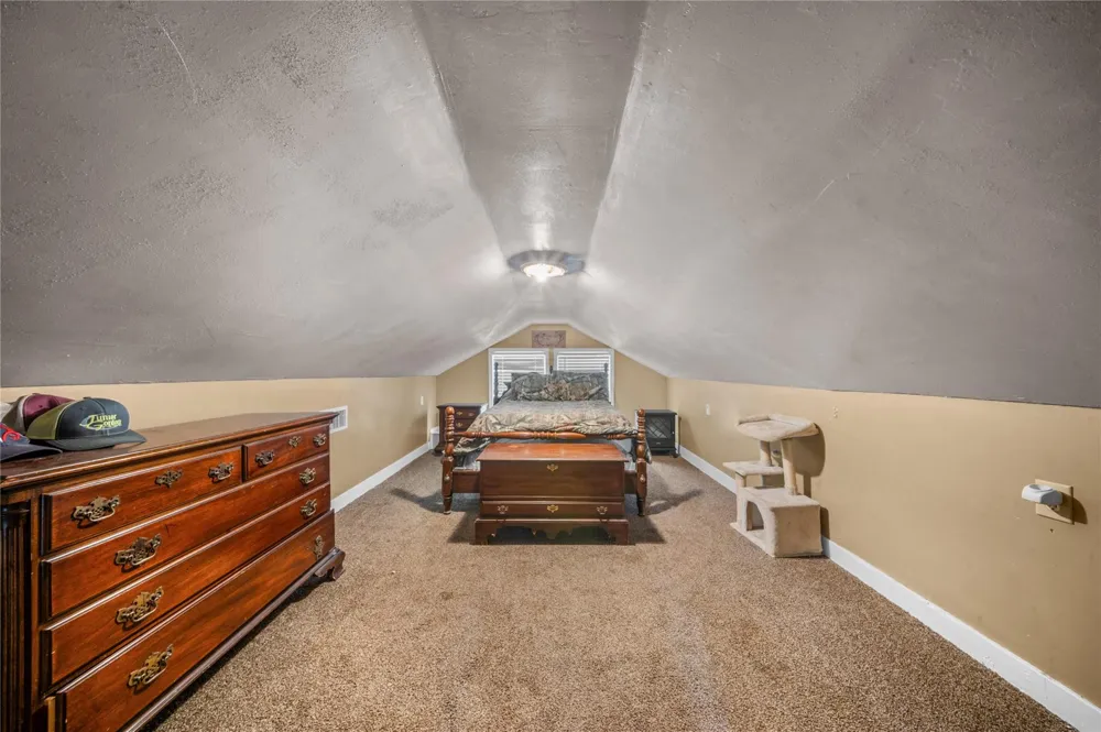 376 County Road 2008 Shelbyville, TX 75973
