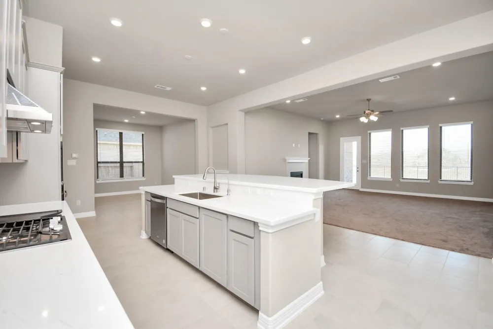 4710 Austin Landing Fresno, TX 77545
