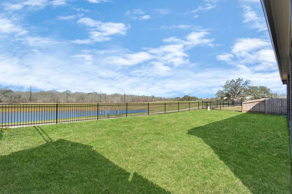 4710 Austin Landing Fresno, TX 77545