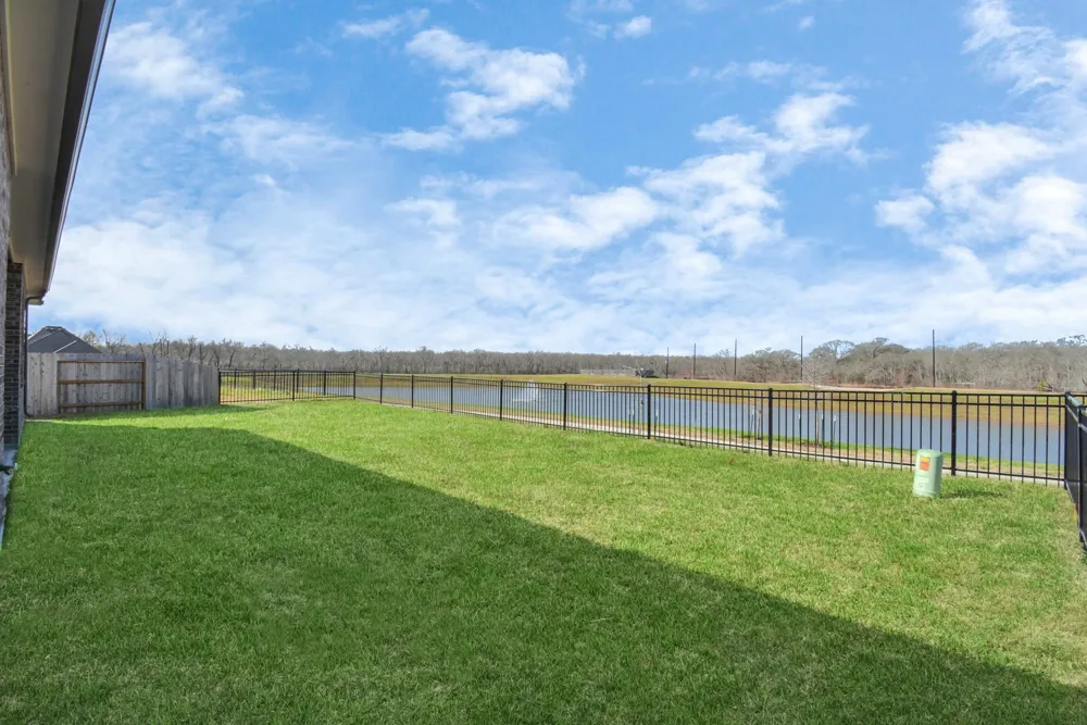 4710 Austin Landing Fresno, TX 77545