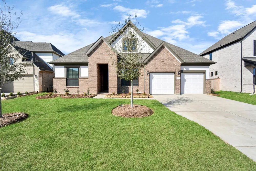 4710 Austin Landing Fresno, TX 77545