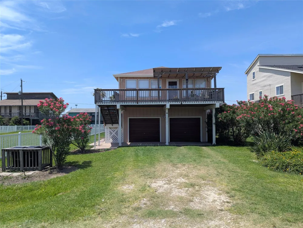 16716 Fletcher Christian Road Jamaica Beach, TX 77554