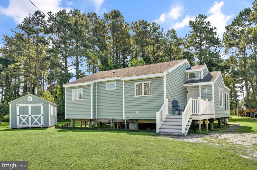 5190 PINE TREE WAY Chincoteague Island, VA 23336