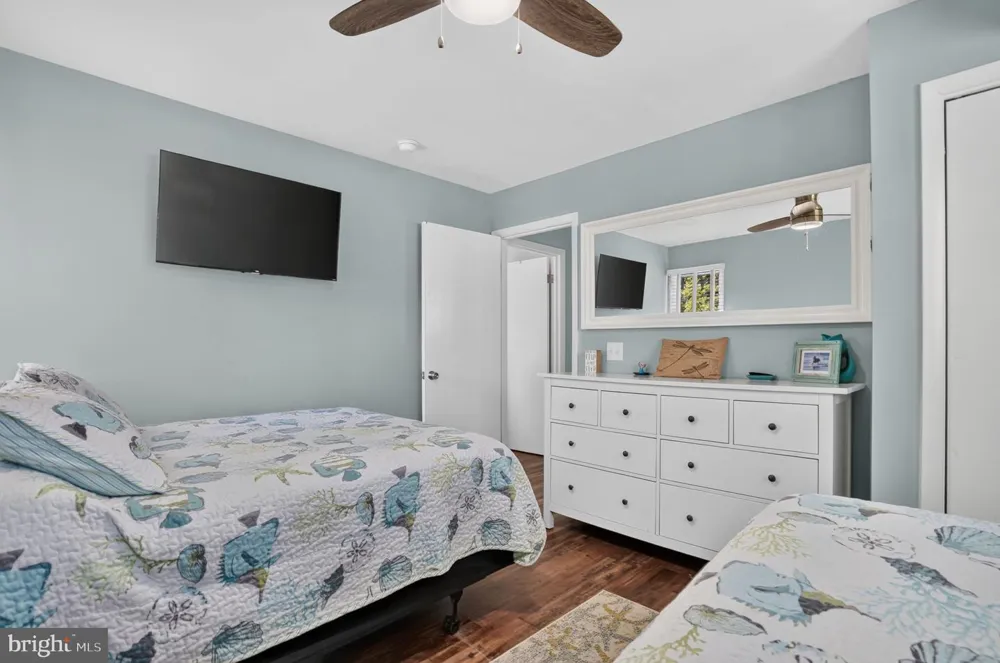 5190 PINE TREE WAY Chincoteague Island, VA 23336