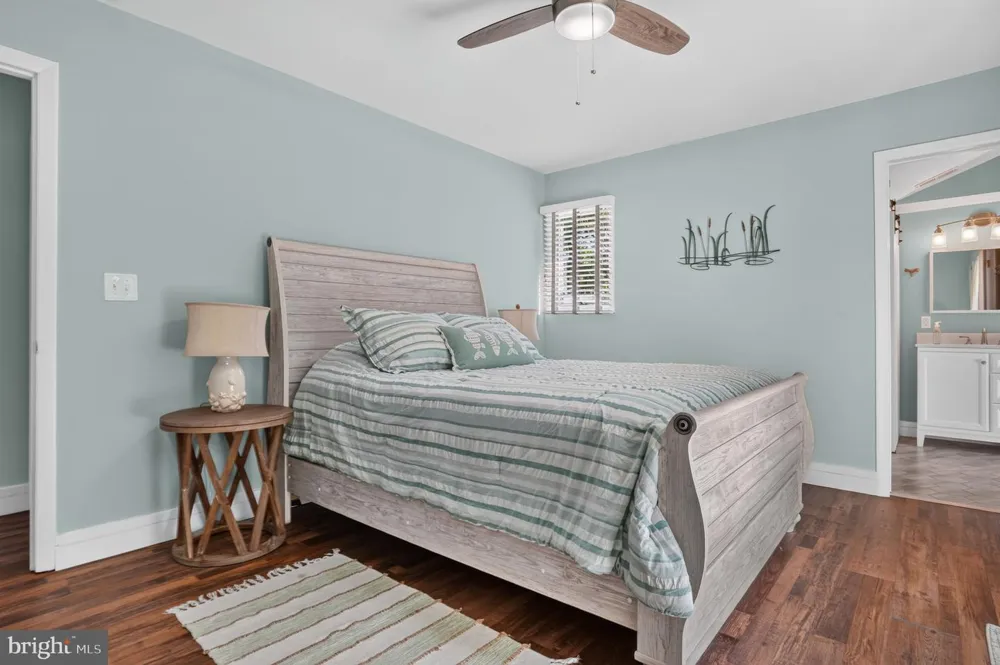 5190 PINE TREE WAY Chincoteague Island, VA 23336