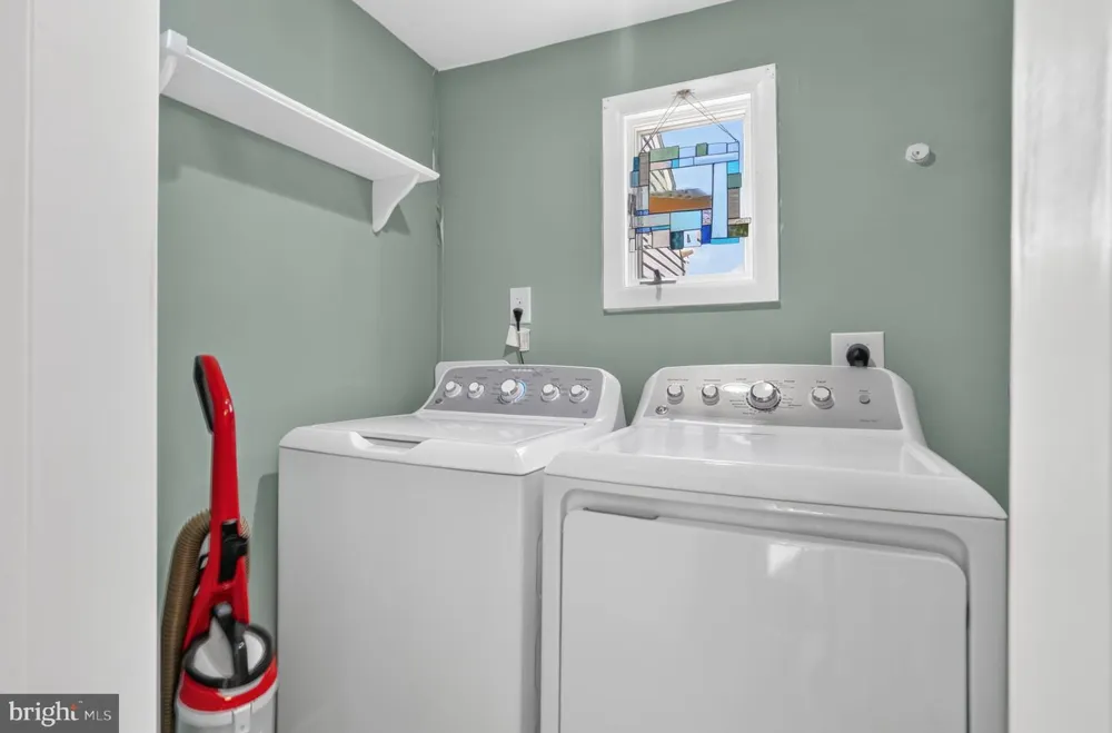 5190 PINE TREE WAY Chincoteague Island, VA 23336