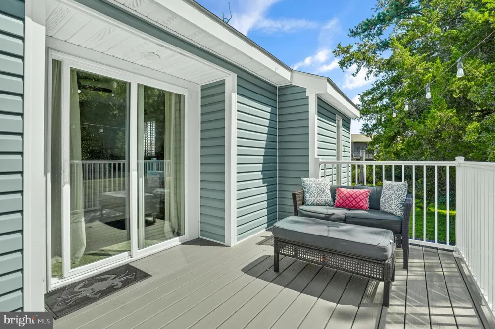 5190 PINE TREE WAY Chincoteague Island, VA 23336