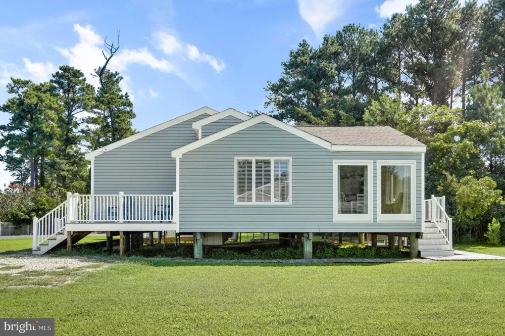 5190 PINE TREE WAY Chincoteague Island, VA 23336