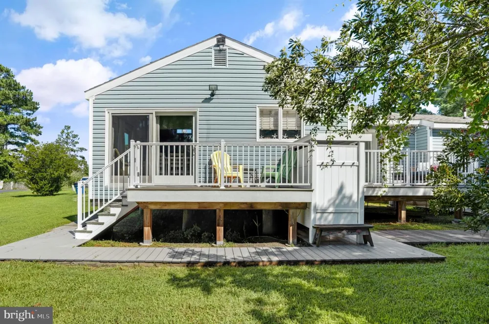 5190 PINE TREE WAY Chincoteague Island, VA 23336