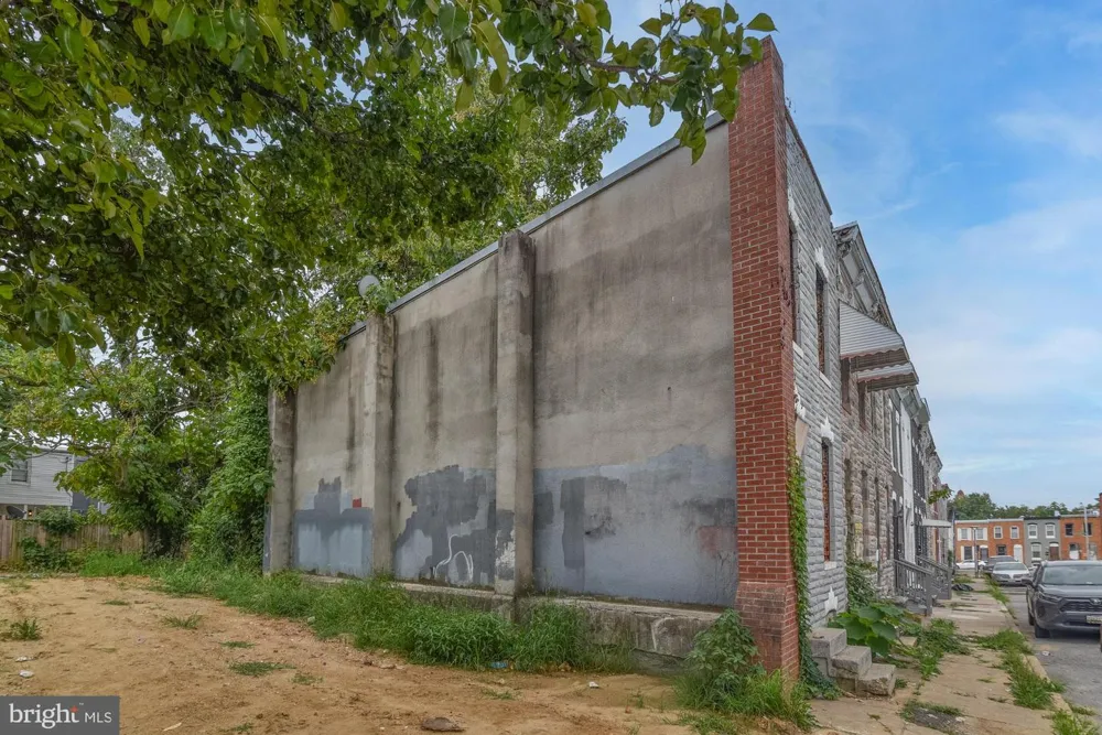 2207 CHRISTIAN STREET Baltimore, MD 21223