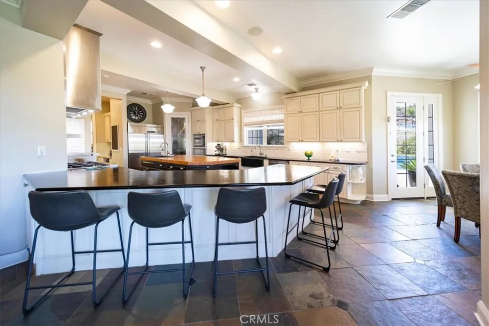 45091 Calle Cuesta Temecula, CA 92590