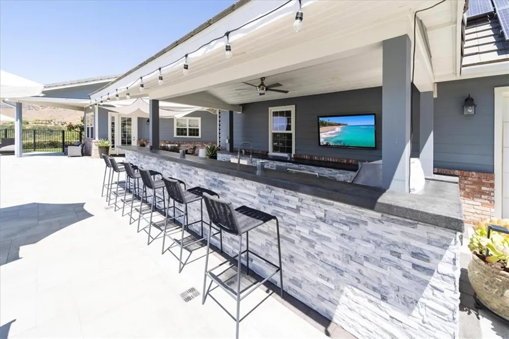 45091 Calle Cuesta Temecula, CA 92590